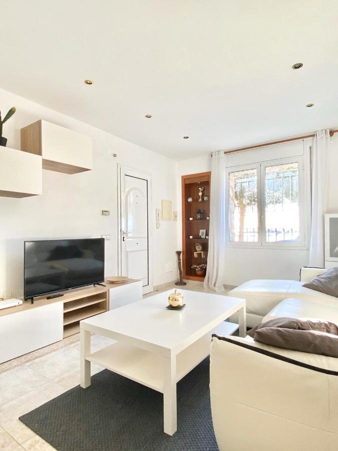 Appartement Devant La Plage Roses Bagian luar foto